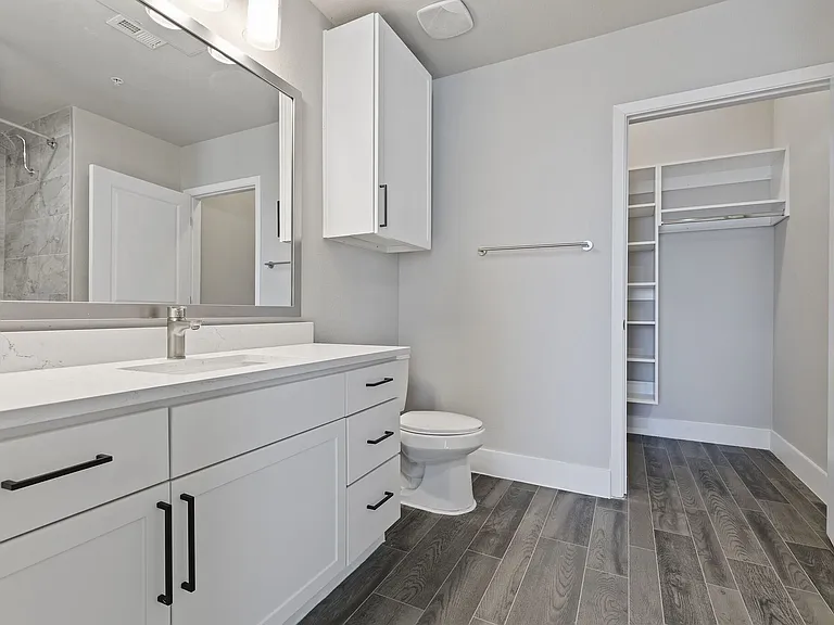 Briar Forest Lofts — Photo 13