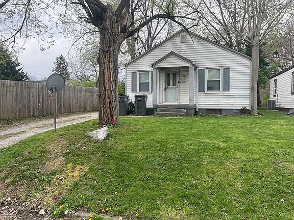 3rd image of 3416 Orchard Ave