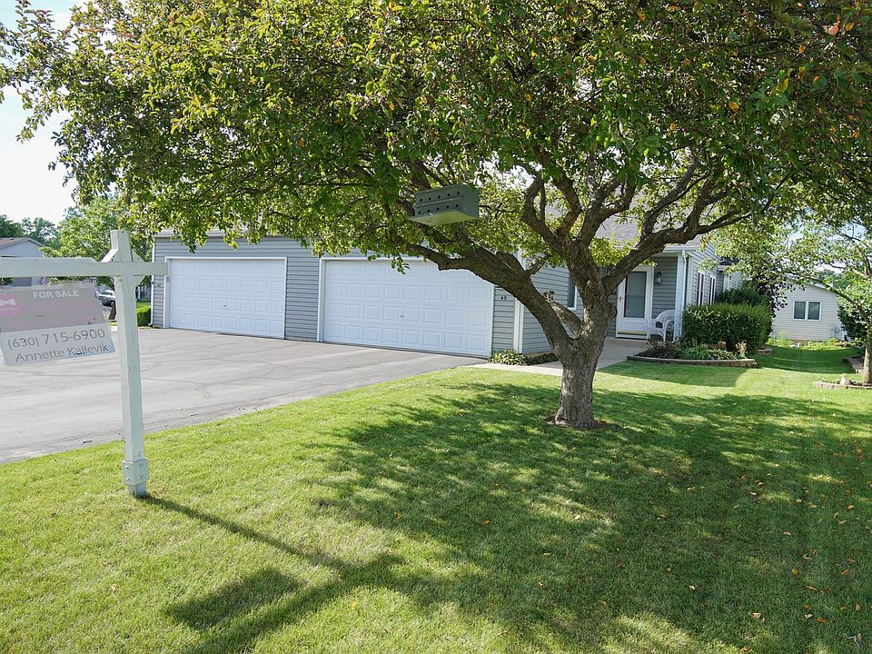 1st image of 49 S Walnut Dr