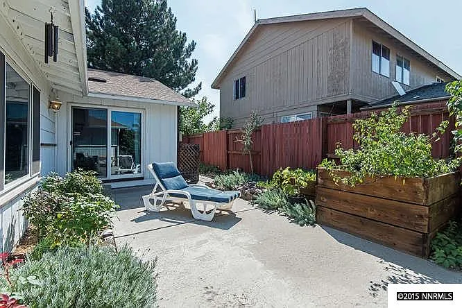 2600 Starks Way photo 1