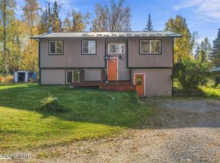 8320 W Wayne Cir, Wasilla, AK 99623