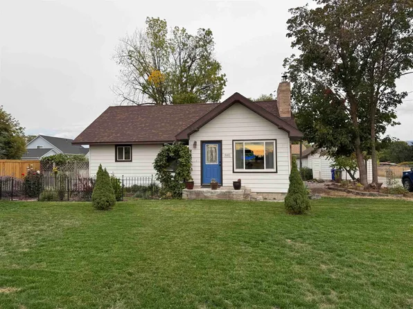 502 N Long Rd, Greenacres, WA 99016