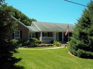 6095 Rattman Rd, Madison, WI 53718