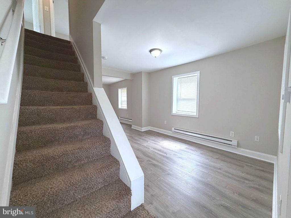 108 W Buck St, Paulsboro, NJ - View 6