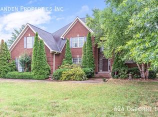 624 Osborne Ln, Murfreesboro, TN 37130