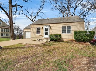 2755 Adams Ave, Des Moines, IA 50310