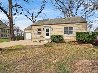 2755 Adams Ave, Des Moines, IA, 50310