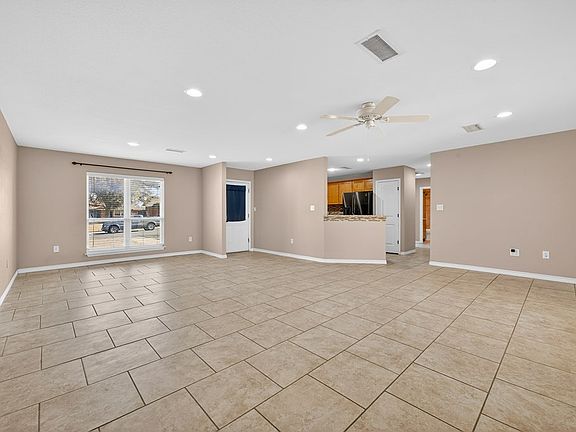 5th image of 610 Tulane Ave