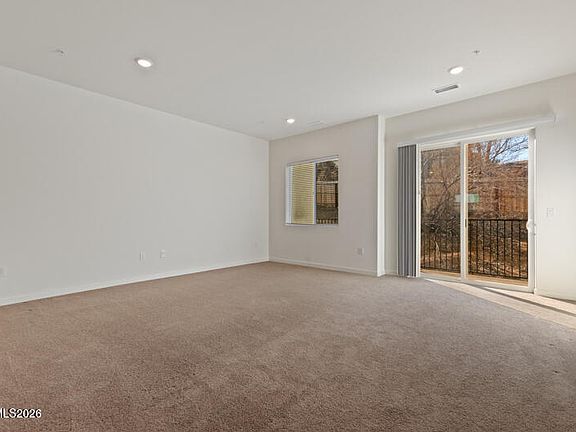 3rd image of 4993 Cavestone Rd