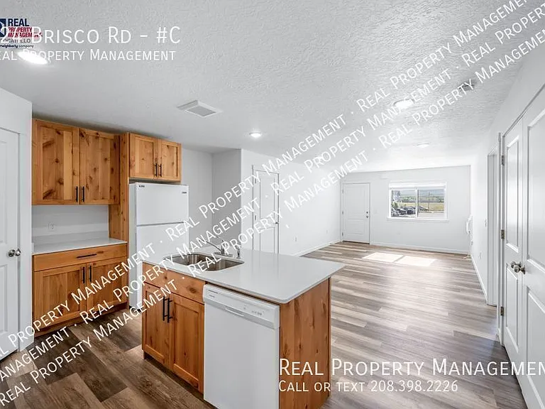 124 Briscoe Rd #C — Photo 4