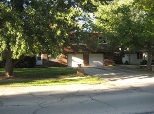 608 E Colorado Ave, Urbana, IL