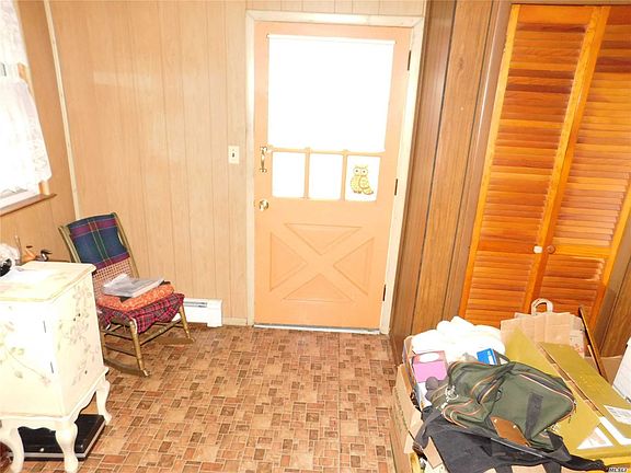 3rd image of 48 Waverly Ave
