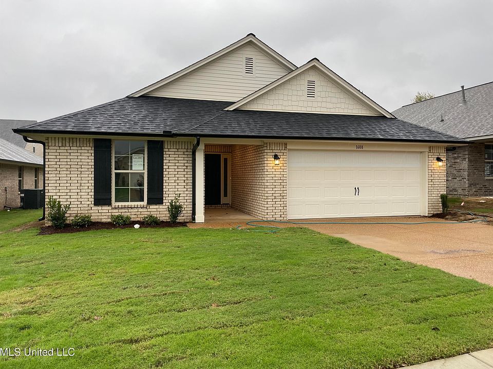 1st image of 1608 Cambria Dr
