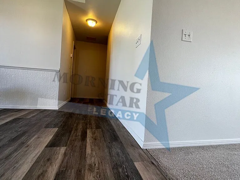 703 City View Dr — Photo 9
