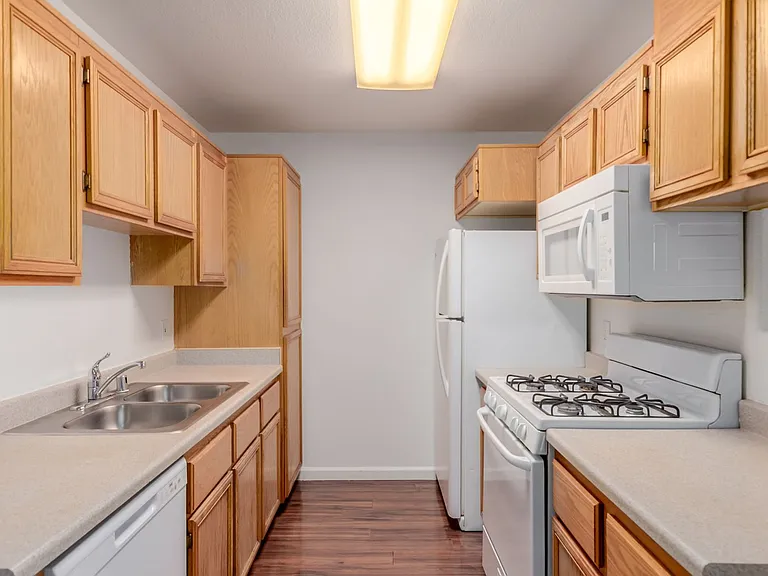 4730 E Craig Rd #32 — Photo 8