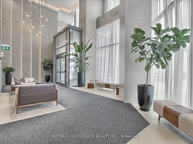 1000 Portage Pkwy #2511 — Photo 5