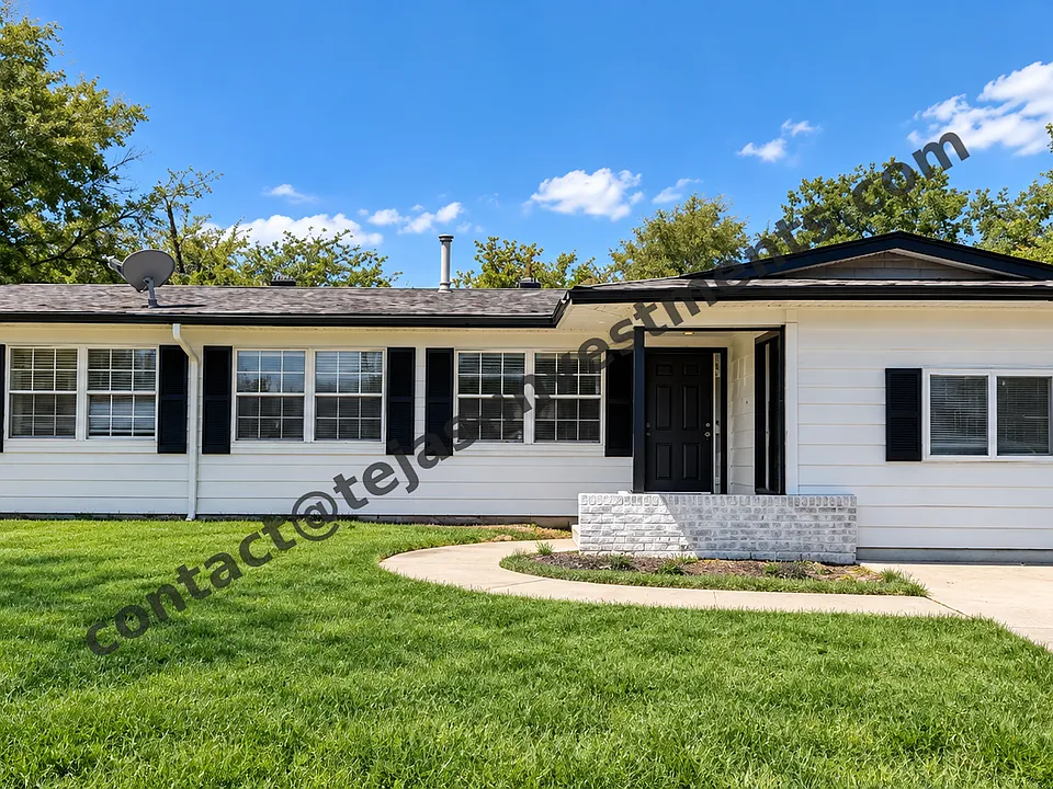 12311 Holt Dr