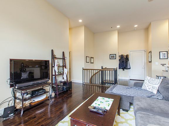 4th image of 201-59 N 8th St #111