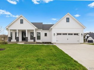 200 Copper Stone Ct, Wentzville, MO