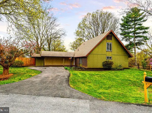 3020 Quail Hollow Ter, Brookeville, MD 20833