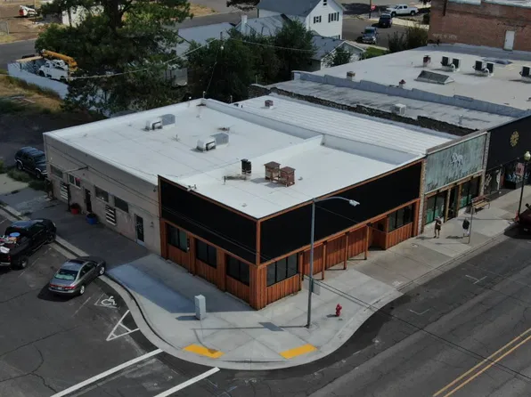 379 N Broadway Ave, Burns, OR 97720
