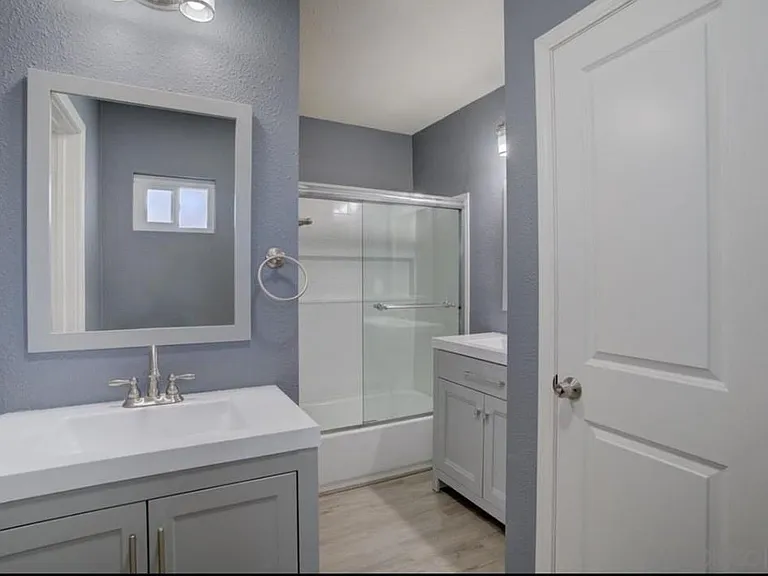 9425 Apple St — Photo 6