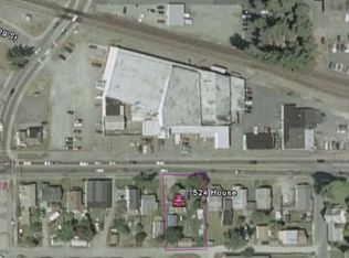 524 E Pioneer, Puyallup, WA 98372