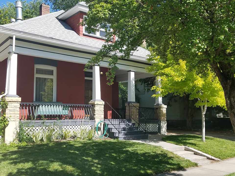 1st image of 837 S Green St