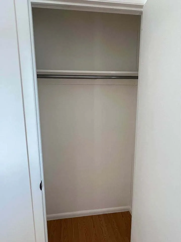 1 bed, 1.0 bath, $700 — Photo 3