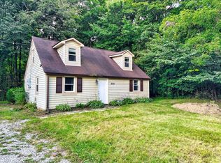 8301 Bennington Chapel Rd, Centerburg, OH 43011