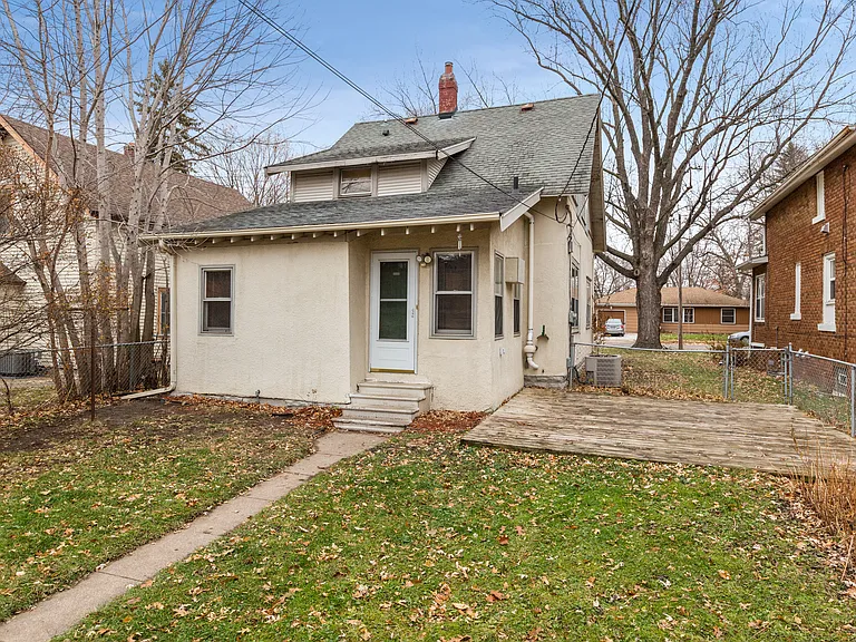 2943 Washburn Ave N — Photo 30