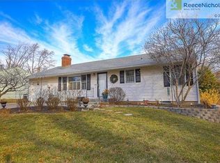 1306 Duck Rd, Grandview, MO 64030