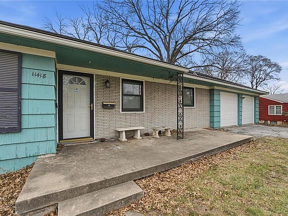 3rd image of 11418 Orchard Rd