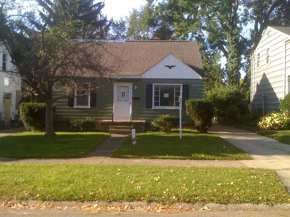 2nd image of 2645 Raskob St