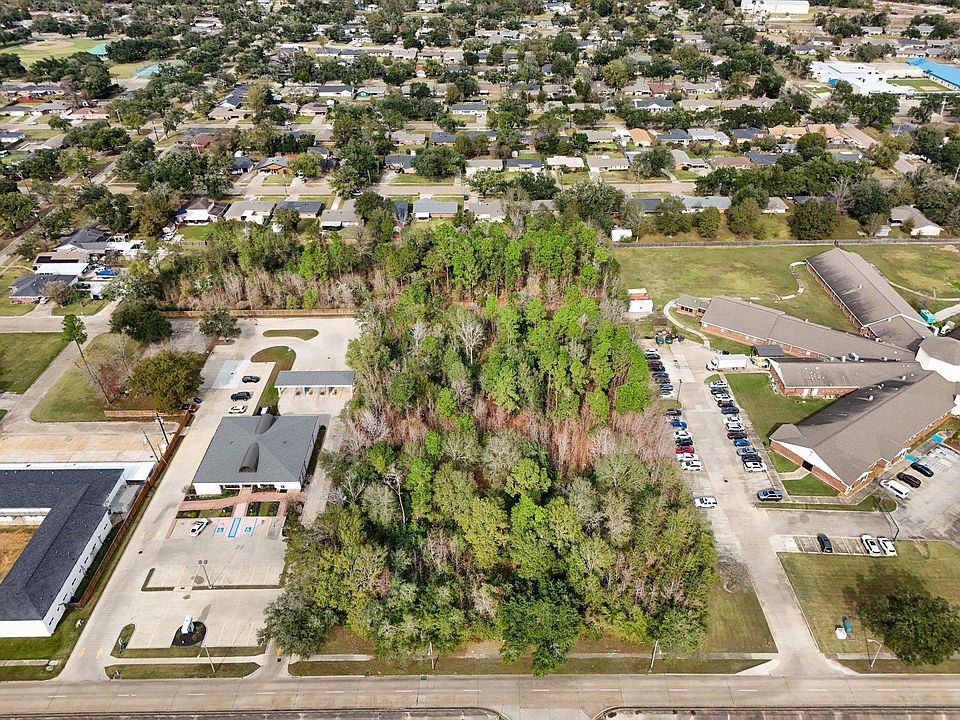 1st image of Oak Park Blvd