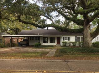 94 E Main St, Cypremort Pt, LA 70538