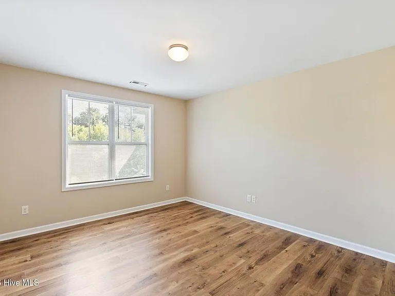 3912 Willowick Park Dr — Photo 27