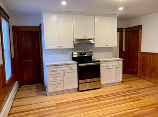 79 Hebert Ave APT 1, Woonsocket, RI 02895