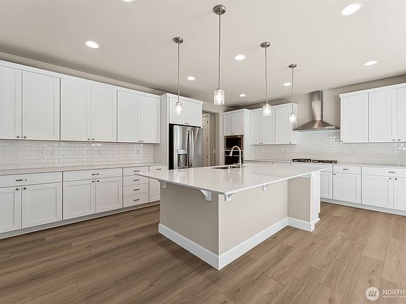 3rd image of 13903 179th Street E #160