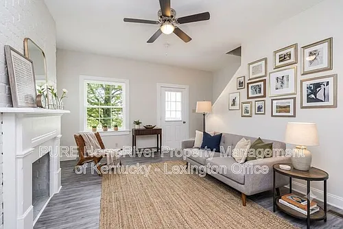 3 Dogwood St Photo 1