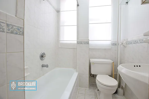 Rented by null | media 3