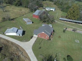 2701 Charity Rd, Fayetteville, TN 37334