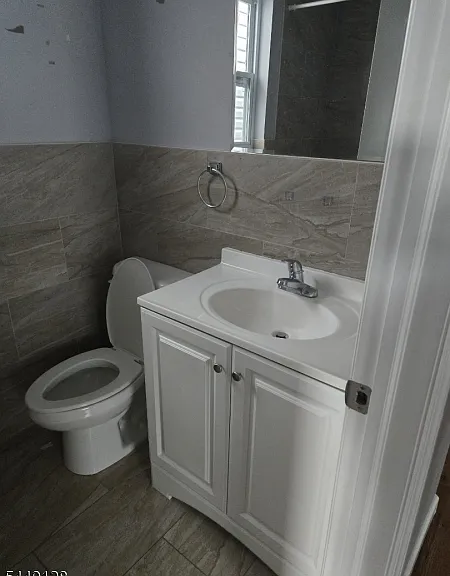 266 2nd Ave #2 — Photo 8