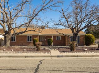 1400 Bryn Mawr Dr NE, Albuquerque, NM 87106