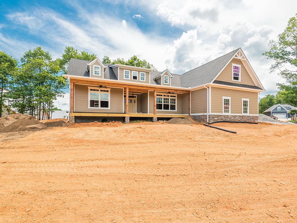1st image of 419 Sycamore Way