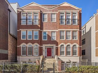 3042 N Oakley Ave APT 3S, Chicago, IL 60618