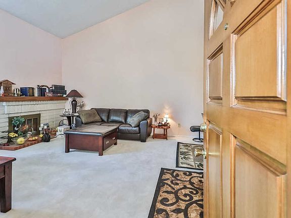 4th image of 2599 Cabin Cv