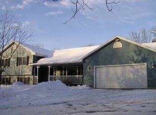 1278 River Dr, River Falls, WI 54022