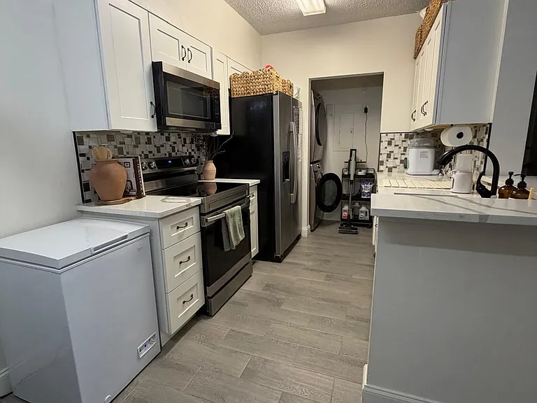 10306 Fox Trail Rd S #901 — Photo 4