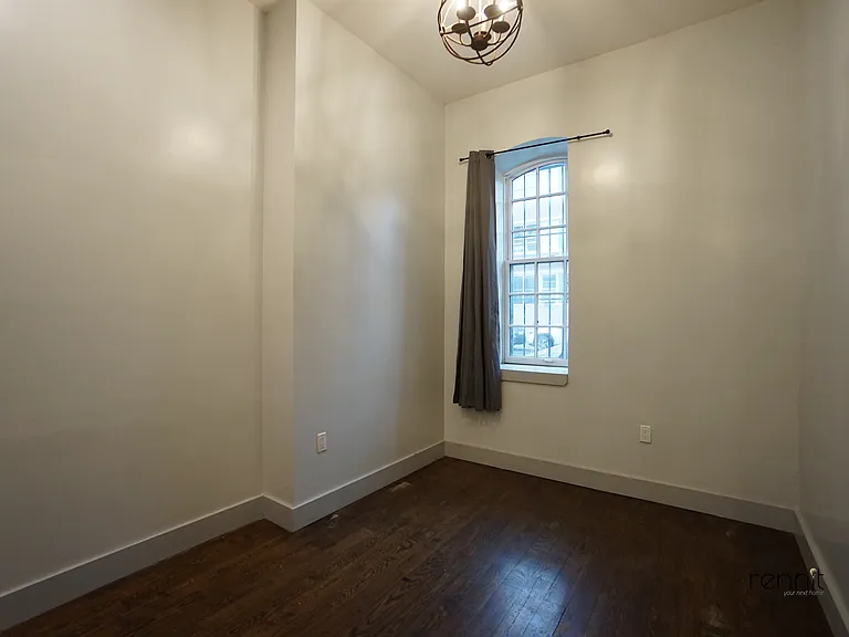 144 Ralph Ave #1F — Photo 9